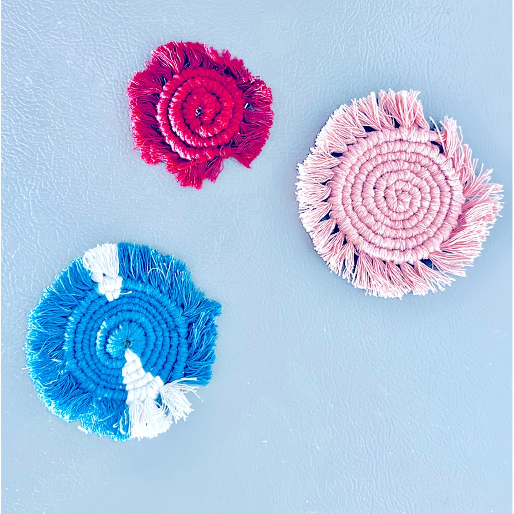 NEW: [5pc Set] Soul Embellishment’s Hand Woven Macrame Home Decor Magnets - Picture 4 of 16